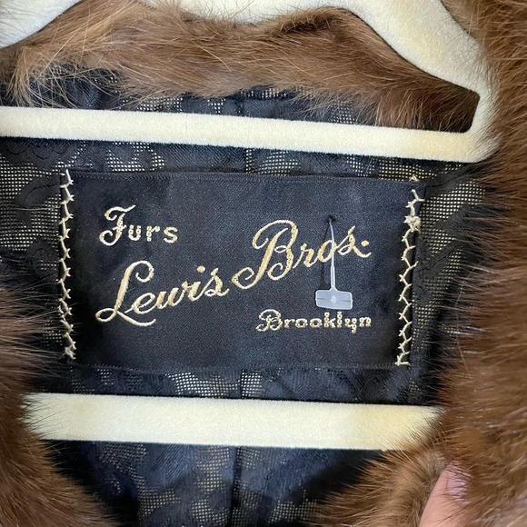 Vintage LEWIS BROS. FURS BROOKLYN Womens Black Fur Crop Winter Jacket Size M/L - Picture 4 of 10